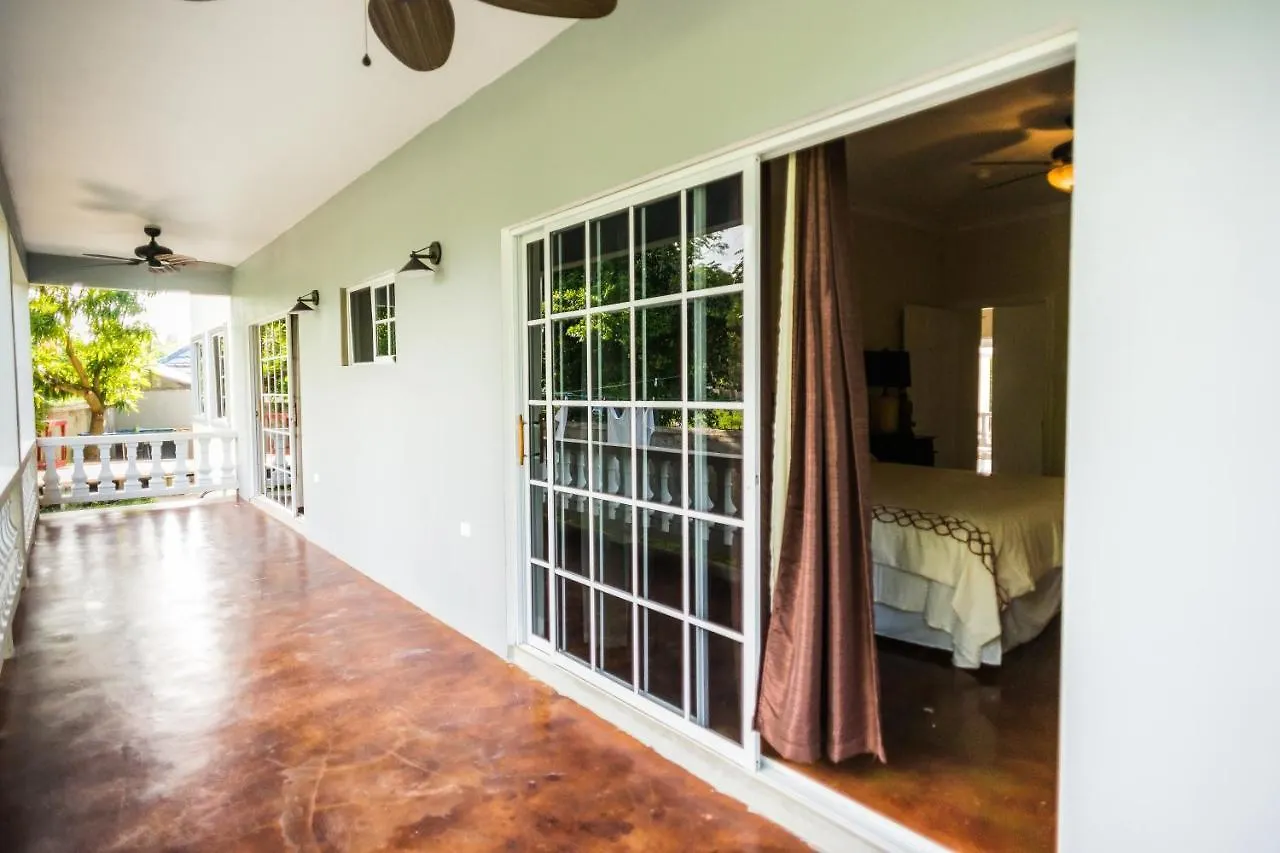 Blue Paloma Bed & Breakfast Lucea Jamaica