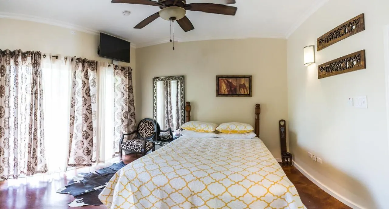 Blue Paloma Bed & Breakfast Lucea